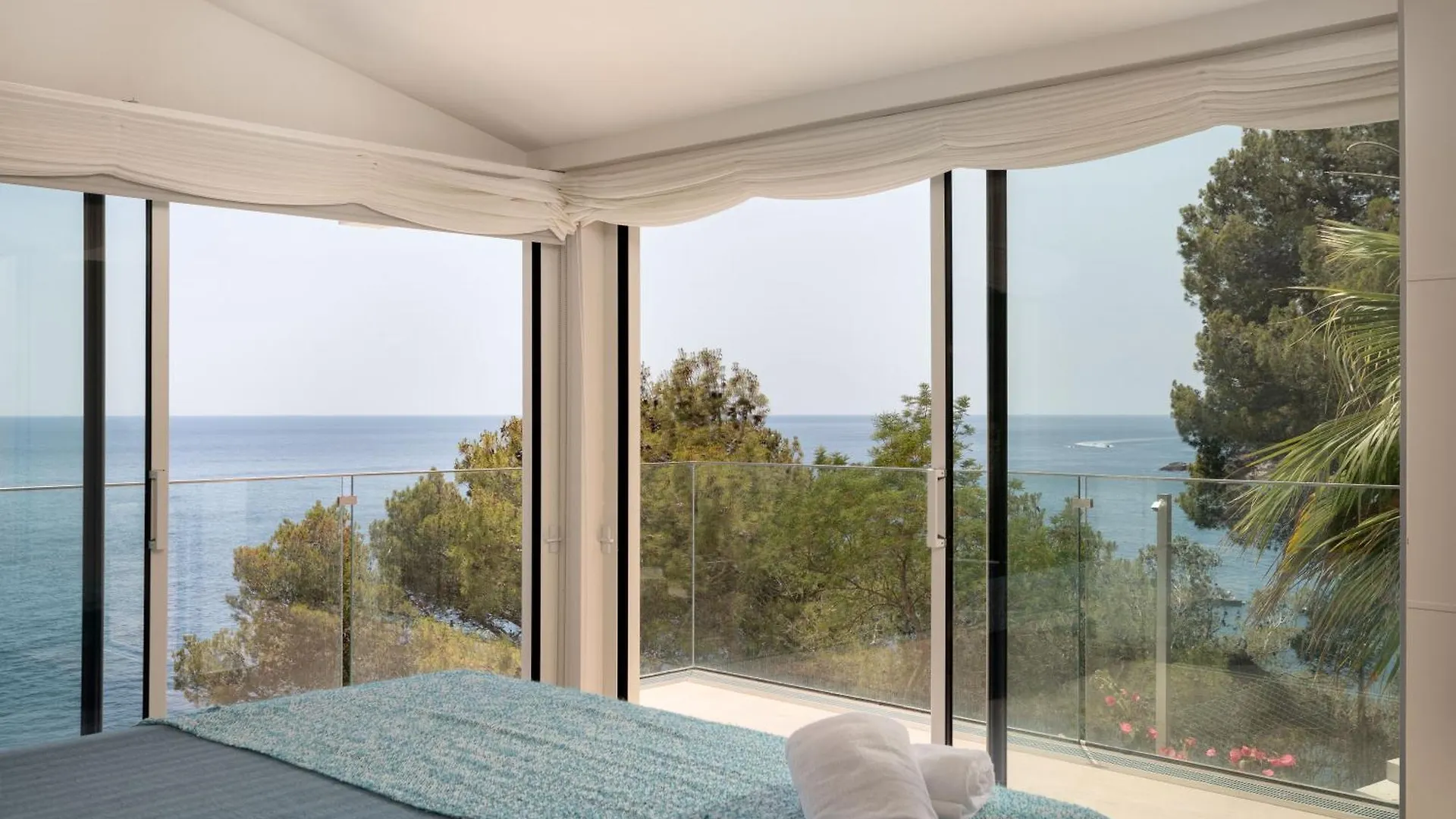 Holiday home Villa Illa Blanca Tamariu